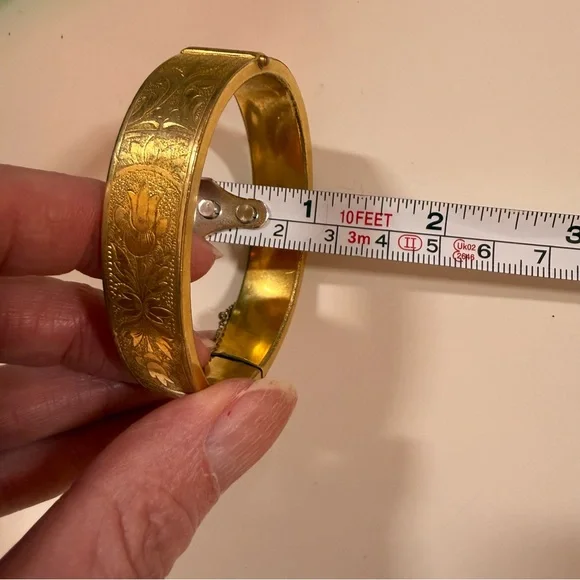 Antique Victorian 1880 stamped Gold plated Floral Etched Bangle Bracelet - Picture 16 of 16